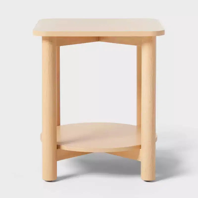 Table de chevet pour enfant en bois naturel