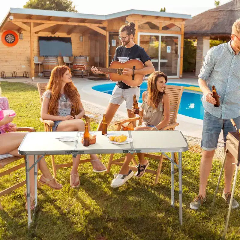 Table pliante de camping